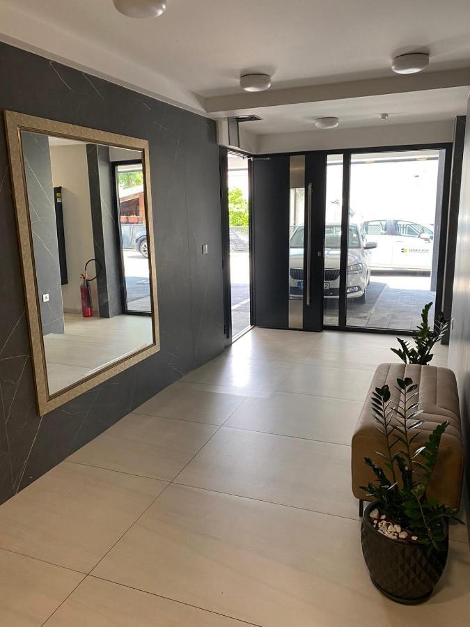 Apartment Lux Opera 2 *